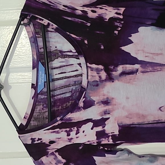 Simple Vera women's long sleeve top - Picture 2 of 7